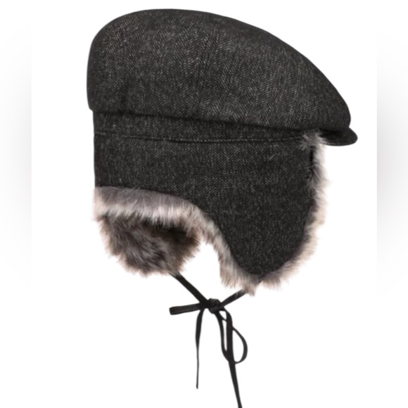 Bailey Of Hollywood Black Flat Hat with Gray Fur Trim NWT - Picture 4 of 5